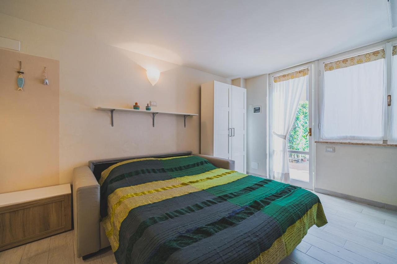 Monolocali Le Lecce Pool & Tennis Capoliveri  Exterior photo